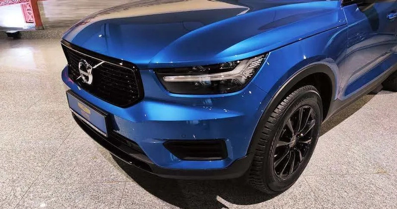 Volvo XC 40 cena 144600 przebieg: 92860, rok produkcji 2020 z Krzyż Wielkopolski małe 466